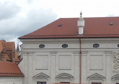 Stadtresidenz Landshut, Kamine Kehlrinne und Traufgesims