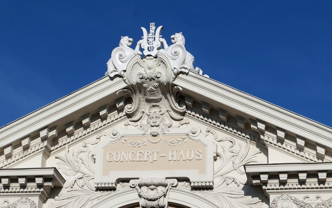 Giebelbekrönung Konzerthaus Ravensburg